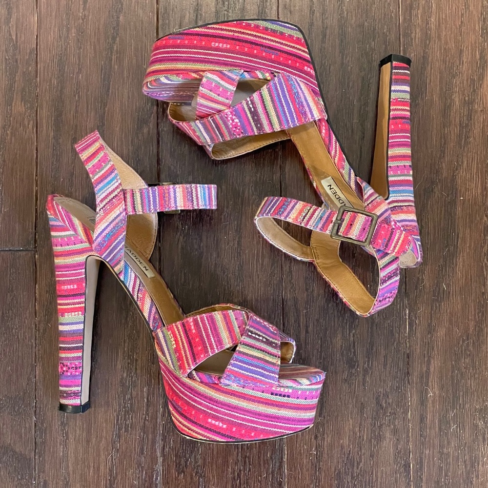 Steve Madden Embroidered Platform Sandals